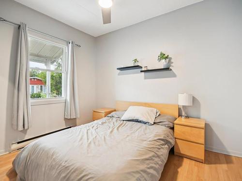 Master bedroom - 2355 35E Avenue, Laval (Laval-Ouest), QC - Indoor Photo Showing Bedroom