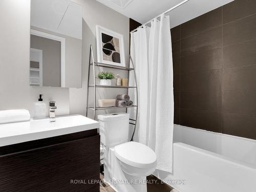 1044-1030 King St W, Toronto, ON - Indoor Photo Showing Bathroom