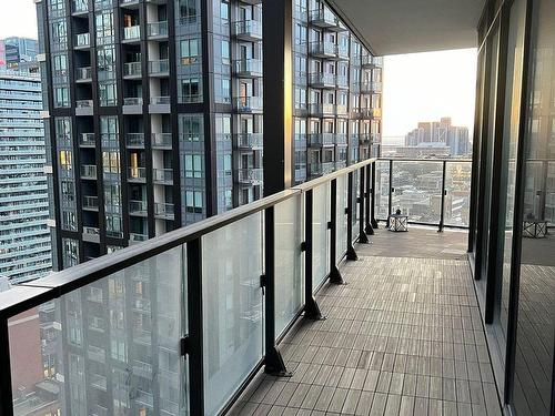 2501-125 Peter St, Toronto, ON - Outdoor With Balcony