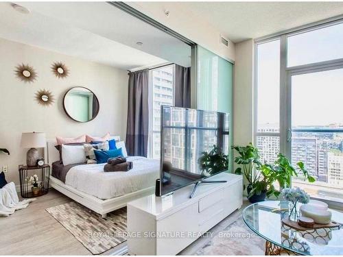 2610-85 Queens Wharf Rd, Toronto, ON - Indoor Photo Showing Bedroom