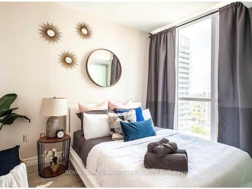 2610-85 Queens Wharf Rd, Toronto, ON - Indoor Photo Showing Bedroom