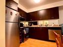 180-4975 Southampton Dr, Mississauga, ON  - Indoor Photo Showing Kitchen 