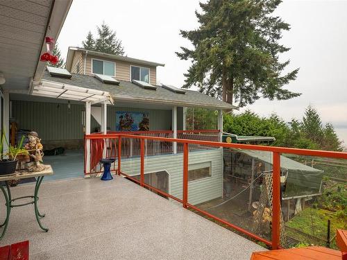 196 Crome Point Rd, Bowser, BC 