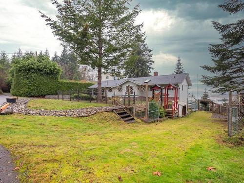 196 Crome Point Rd, Bowser, BC 