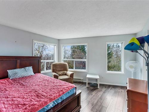 309-898 Vernon Ave, Saanich, BC - Indoor Photo Showing Bedroom