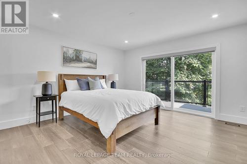 485 Hartleigh Avenue, Ottawa, ON - Indoor Photo Showing Bedroom