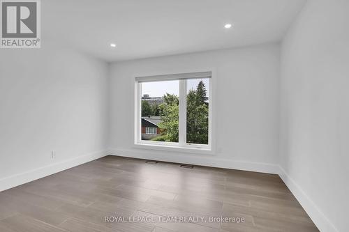 485 Hartleigh Avenue, Ottawa, ON - Indoor Photo Showing Other Room