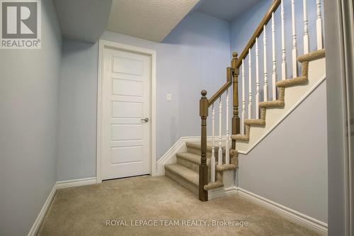 704 Devario Crescent, Ottawa, ON - Indoor Photo Showing Other Room