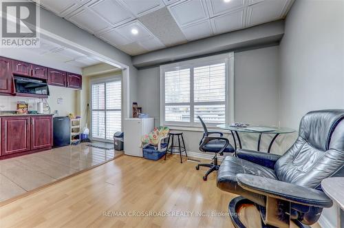 1 Shadowood Court, Toronto, ON - Indoor Photo Showing Other Room