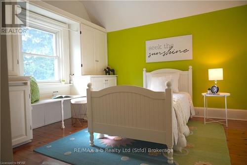 310 Northumberland Street, North Dumfries, ON - Indoor Photo Showing Bedroom