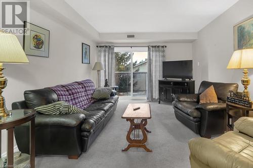 163 Ferguson Drive Unit# 302, Woodstock, ON - Indoor Photo Showing Living Room