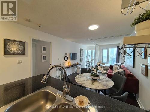 3005 - 210 Victoria Street, Toronto, ON - Indoor Photo Showing Dining Room