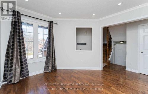 6 Heaver Drive, Whitby, ON - Indoor Photo Showing Other Room