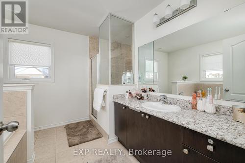 2344 Equestrian Crescent, Oshawa, ON - Indoor Photo Showing Bathroom