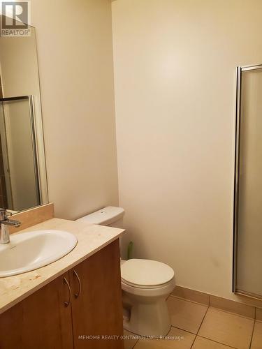 108 - 376 Highway 7 Road E, Richmond Hill, ON - Indoor Photo Showing Bathroom