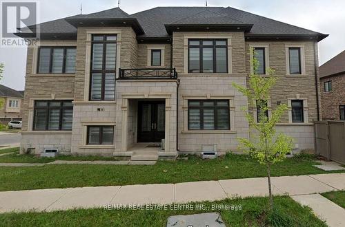 88 Bowbeer Road, Oakville, ON - Outdoor With Facade