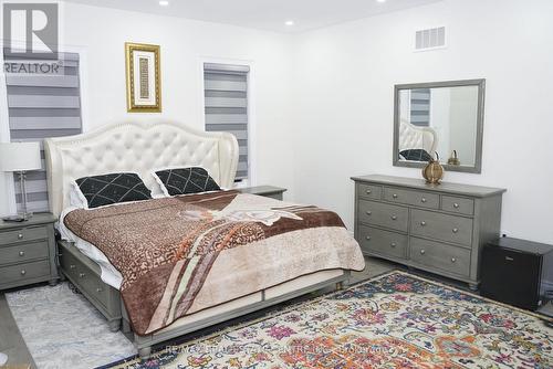 88 Bowbeer Road, Oakville, ON - Indoor Photo Showing Bedroom