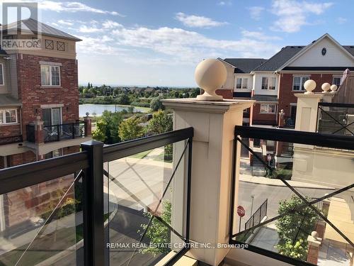 09 - 47 Hays Boulevard, Oakville, ON - Outdoor