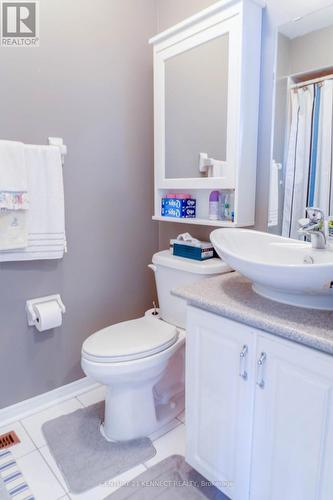 Main - 26 Buffridge Trail, Brampton, ON - Indoor Photo Showing Bathroom