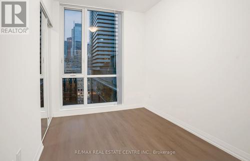 1209 - 8 Widmer Street, Toronto, ON - Indoor Photo Showing Other Room