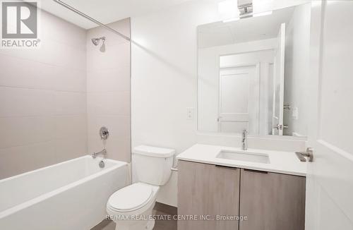 1209 - 8 Widmer Street, Toronto, ON - Indoor Photo Showing Bathroom