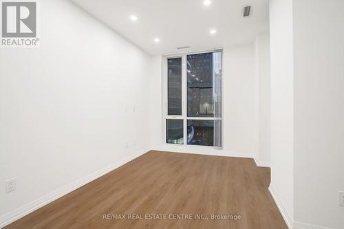 1209 - 8 Widmer Street, Toronto, ON - Indoor Photo Showing Other Room