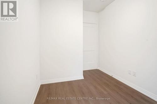 1209 - 8 Widmer Street, Toronto, ON - Indoor Photo Showing Other Room