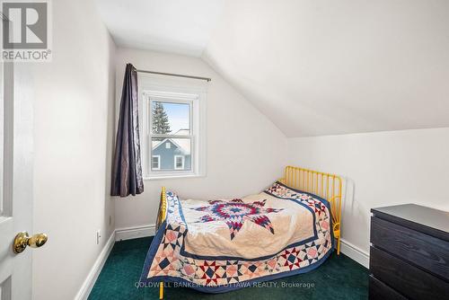 250 Albert Street, Arnprior, ON - Indoor Photo Showing Bedroom