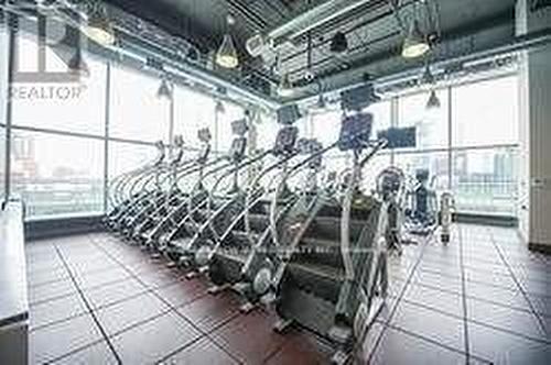 703 - 386 Yonge Street, Toronto, ON - Indoor Photo Showing Gym Room