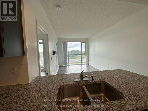 801 - 349 Rathburn Road W, Mississauga, ON - Indoor Photo Showing Kitchen With Double Sink