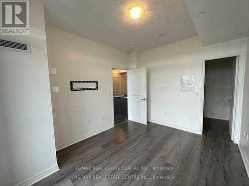 801 - 349 Rathburn Road W, Mississauga, ON - Indoor Photo Showing Other Room