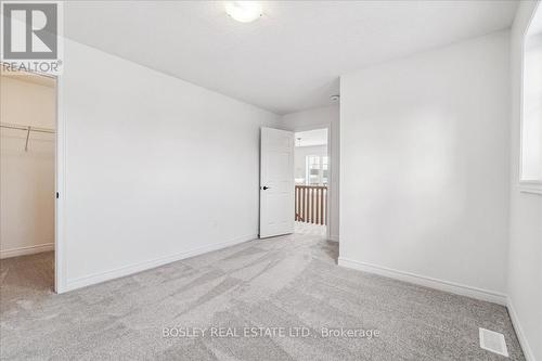 130 Devonleigh Gate, Grey Highlands, ON - Indoor Photo Showing Other Room