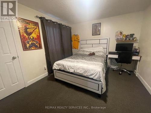 209 Murray Street, Chatham-Kent, ON - Indoor Photo Showing Bedroom