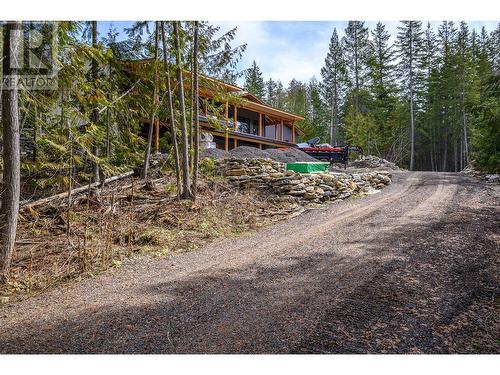 40 Lidstone Road, Salmon Arm, BC - Outdoor