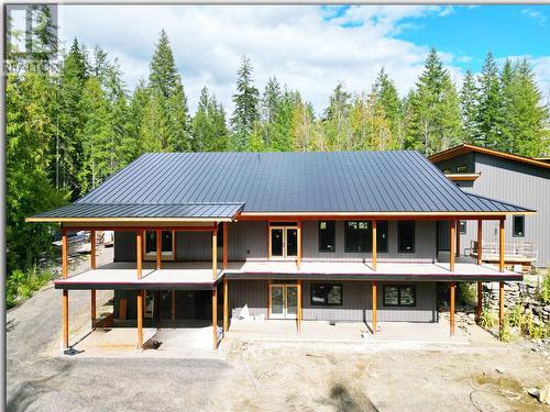 40 Lidstone Road, Salmon Arm, BC - Outdoor With Deck Patio Veranda With Facade