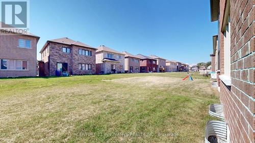 220 Fleetwood Drive, Oshawa, ON - Outdoor