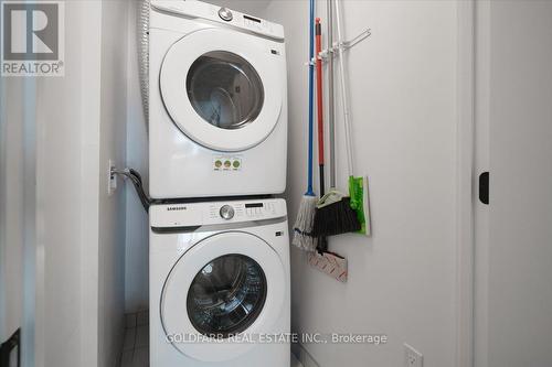 317 - 415 Sea Ray Avenue, Innisfil, ON - Indoor Photo Showing Laundry Room