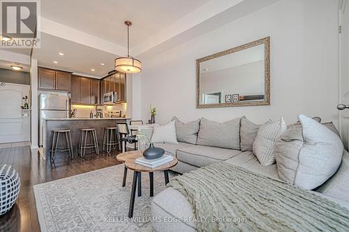 510 - 5327 Upper Middle Road, Burlington, ON - Indoor Photo Showing Living Room