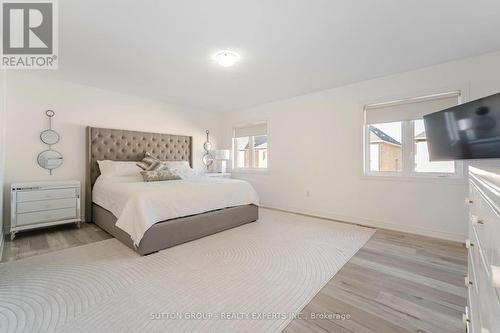 78 Vanderpool Crescent, Brampton, ON - Indoor Photo Showing Bedroom