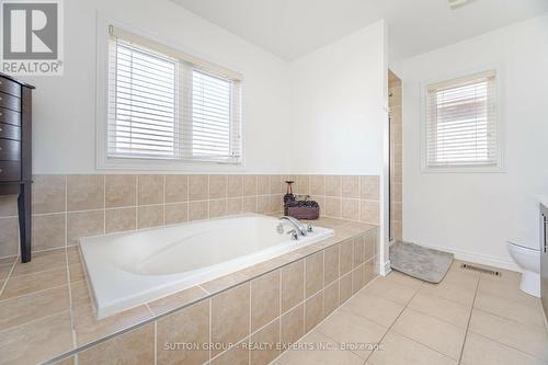 78 Vanderpool Crescent, Brampton, ON - Indoor Photo Showing Bathroom