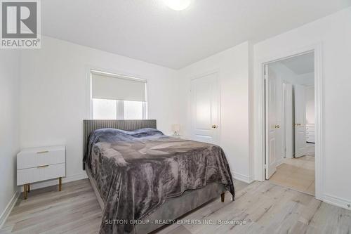 78 Vanderpool Crescent, Brampton, ON - Indoor Photo Showing Bedroom