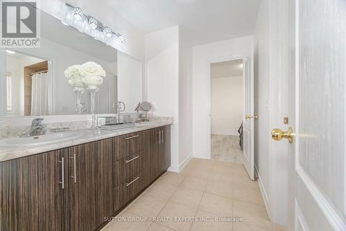 78 Vanderpool Crescent, Brampton, ON - Indoor Photo Showing Bathroom