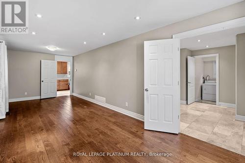 2677 Credit Valley Road, Mississauga, ON - Indoor Photo Showing Other Room