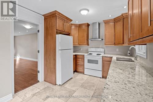 2677 Credit Valley Road, Mississauga, ON - Indoor Photo Showing Kitchen With Double Sink