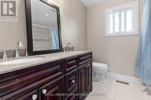 2677 Credit Valley Road, Mississauga, ON - Indoor Photo Showing Bathroom