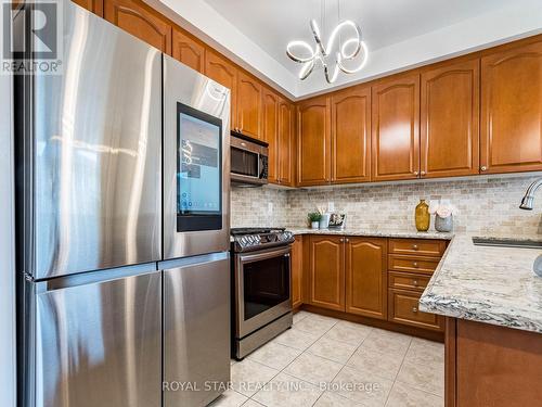 30 Wickson Street, Markham, ON - Indoor Photo Showing Kitchen