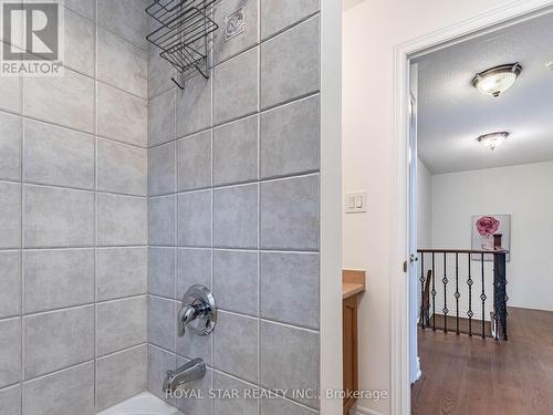 30 Wickson Street, Markham, ON - Indoor Photo Showing Bathroom