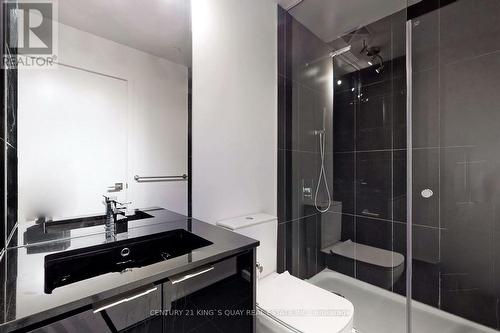 2801 - 70 Temperance Street, Toronto, ON - Indoor Photo Showing Bathroom