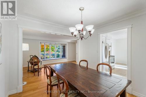 215 Valley View Drive, Innisfil, ON - Indoor Photo Showing Dining Room