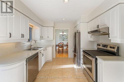 215 Valley View Drive, Innisfil, ON - Indoor Photo Showing Kitchen With Double Sink